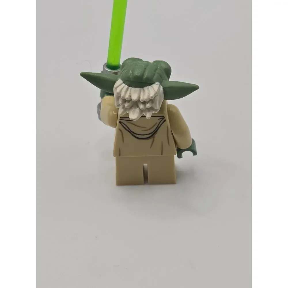 Lego Star Wars Yoda (White Hair) Minifigure - Authentic 